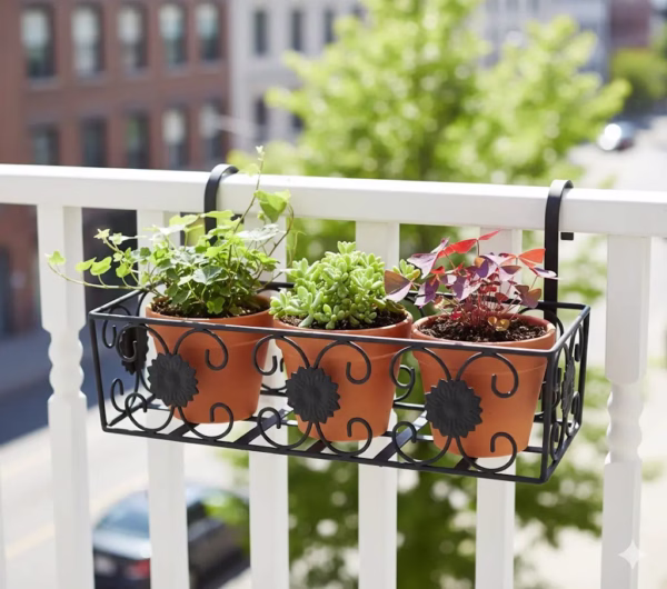 Vintage Floral Hanging Basket, Balcony Railing Planter, Iron Metal Plant Stand, Outdoor Garden Decor