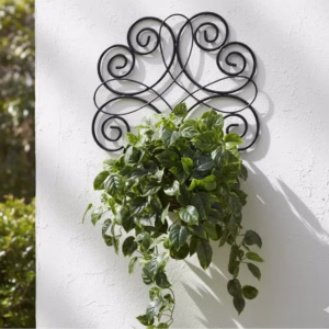 Wall-Mounted Metal Plant Holder, Elegant Scroll Plant Hanger, Outdoor Plant Pot Hook, Durable Metal Pot Holder