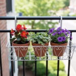 Vintage Heart Hanging Basket, Balcony Railing Planter, Iron Metal Plant Stand, Outdoor Garden Decor